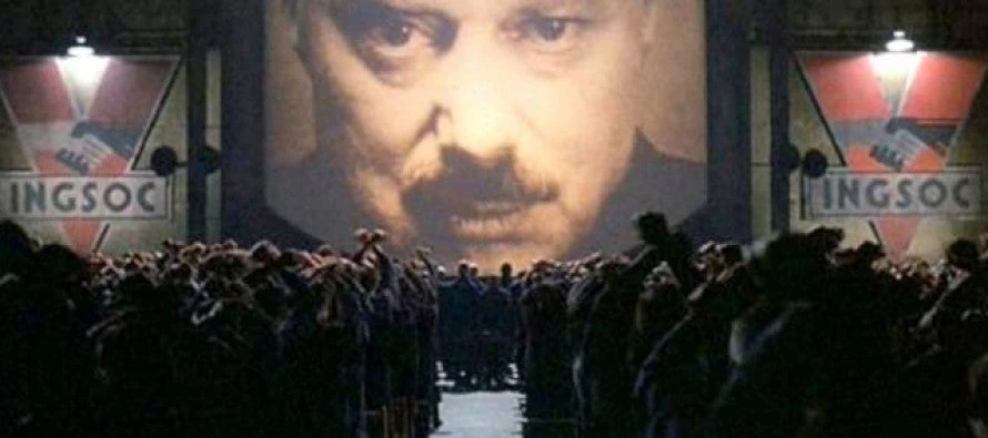 ΣΟΚ! Απολύουν εργαζομένους επειδή υποστηρίζουν τον Τραμπ και είναι λευκοί! Παγκόσμια δικτατορία – (Βίντεο)